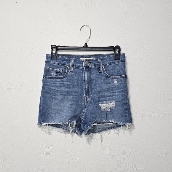 Levi's High Rise Shorts - Picture 1 of 4